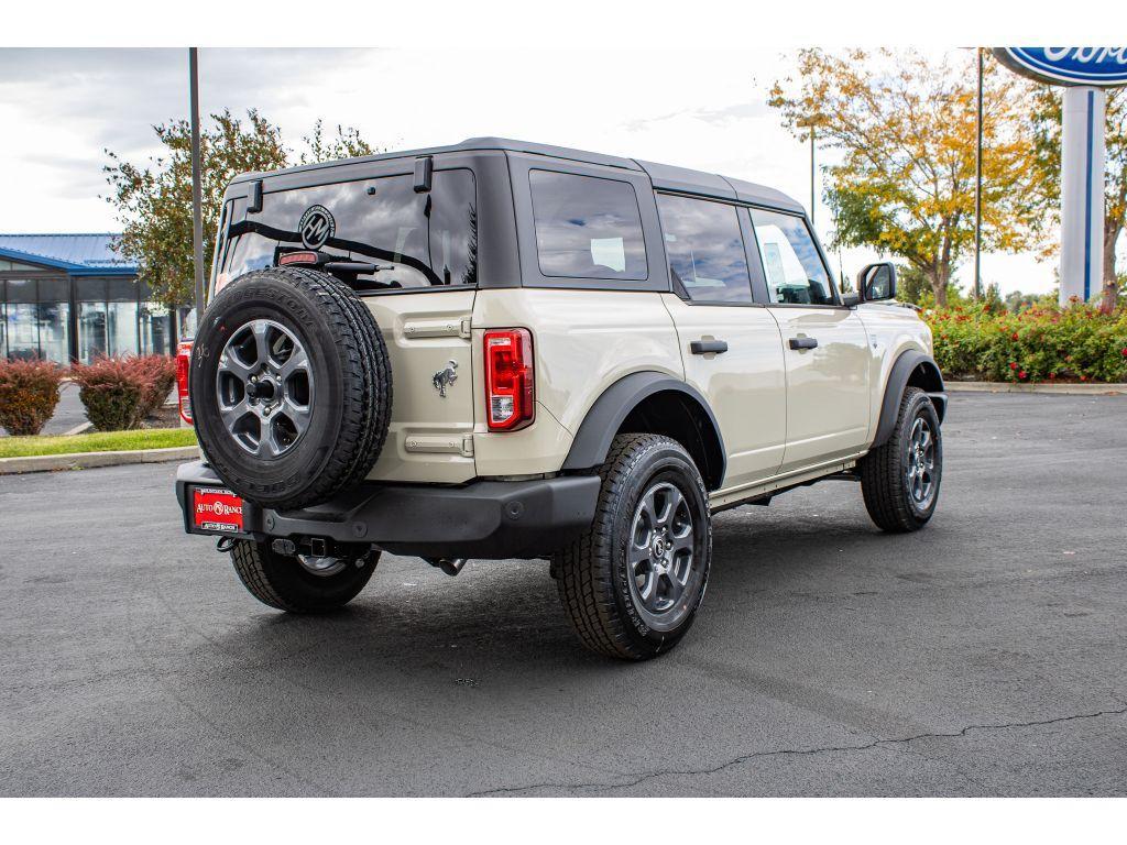 new 2025 Ford Bronco car, priced at $43,449