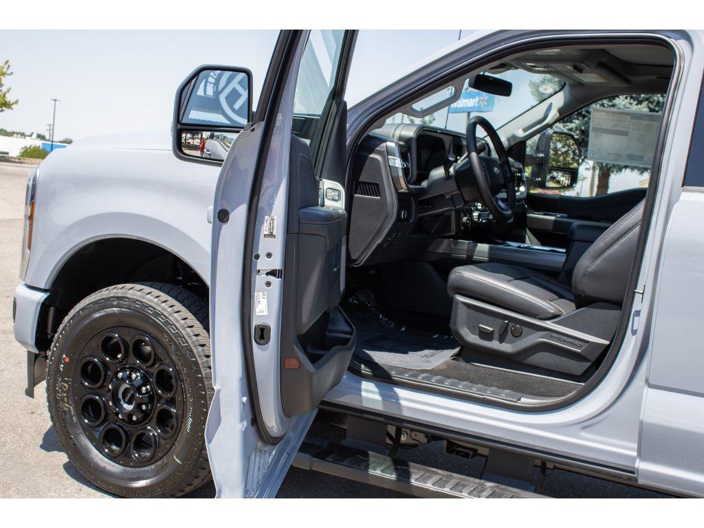 new 2025 Ford F-350 car, priced at $87,000