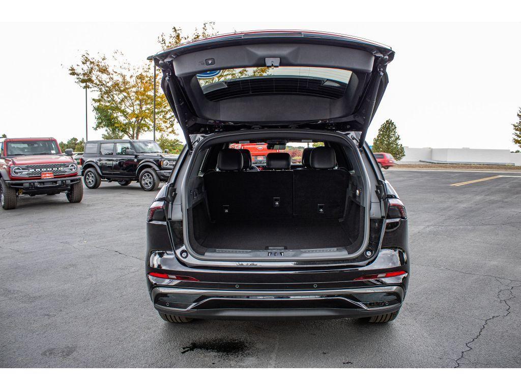 new 2025 Lincoln Nautilus car, priced at $67,449