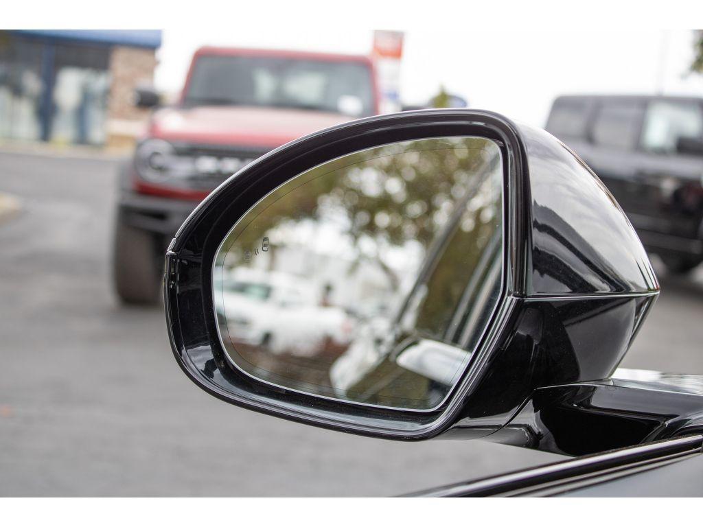 new 2025 Lincoln Nautilus car, priced at $67,449