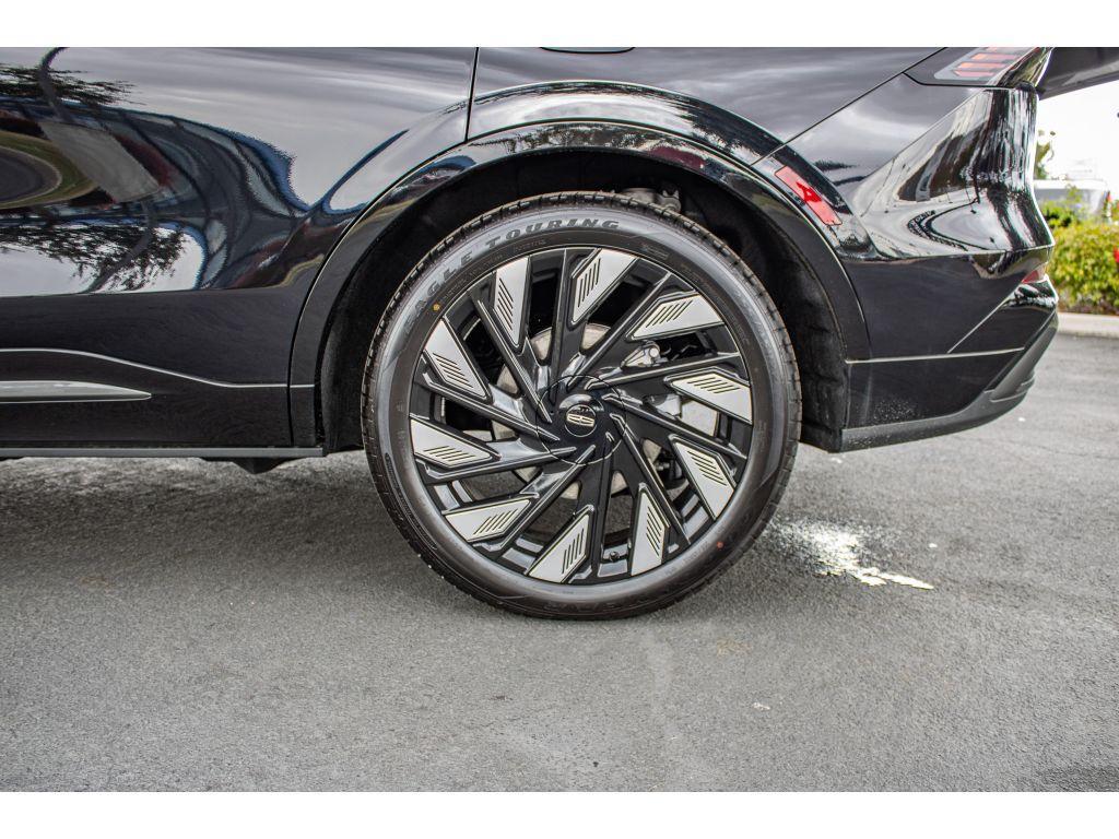 new 2025 Lincoln Nautilus car, priced at $67,449