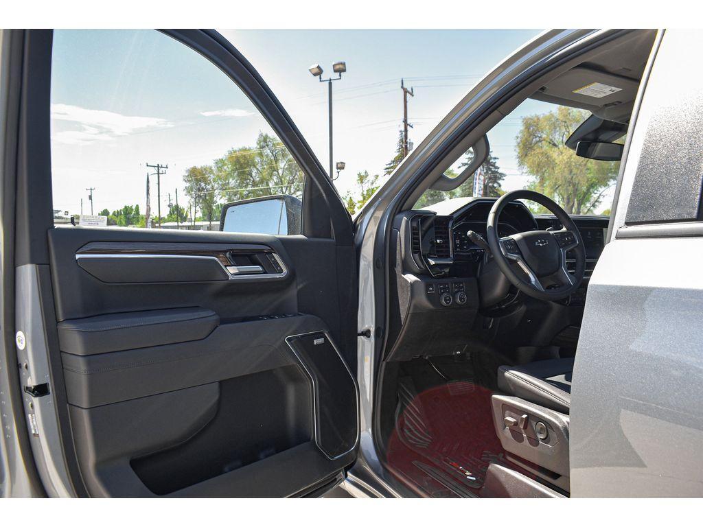 new 2025 Chevrolet Silverado 1500 car, priced at $60,500