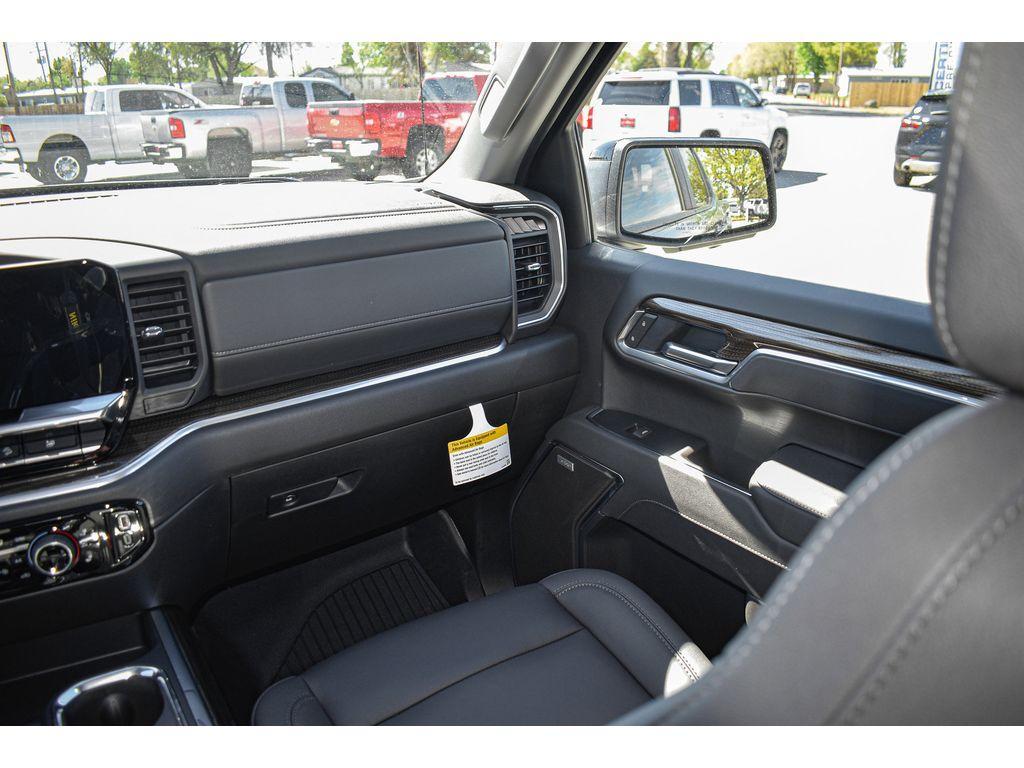 new 2025 Chevrolet Silverado 1500 car, priced at $60,500