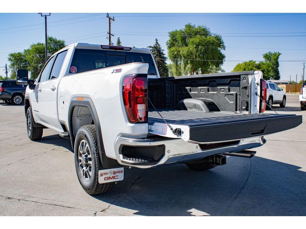 new 2025 GMC Sierra 2500 car, priced at $62,000