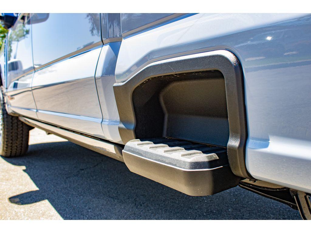 new 2025 Ford F-350 car, priced at $81,000