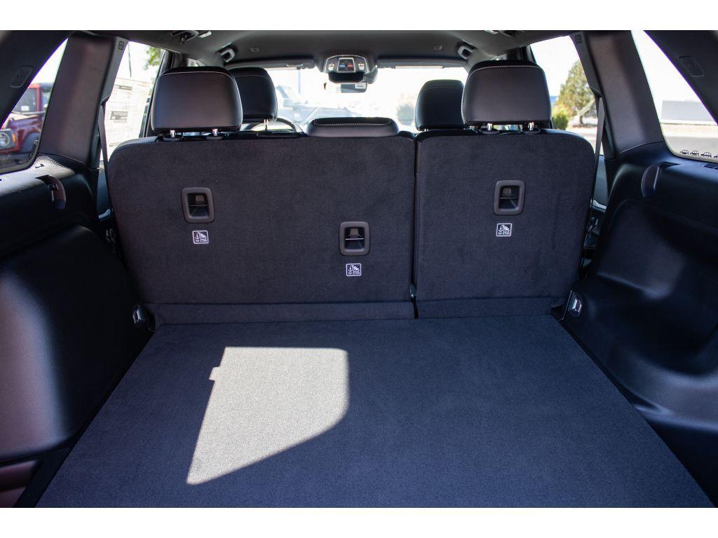 new 2025 Jeep Grand Cherokee car, priced at $42,699