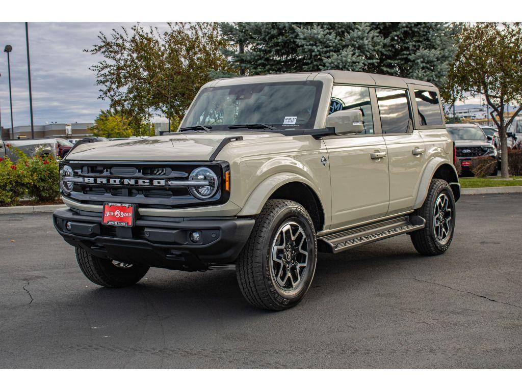 new 2025 Ford Bronco car, priced at $51,449