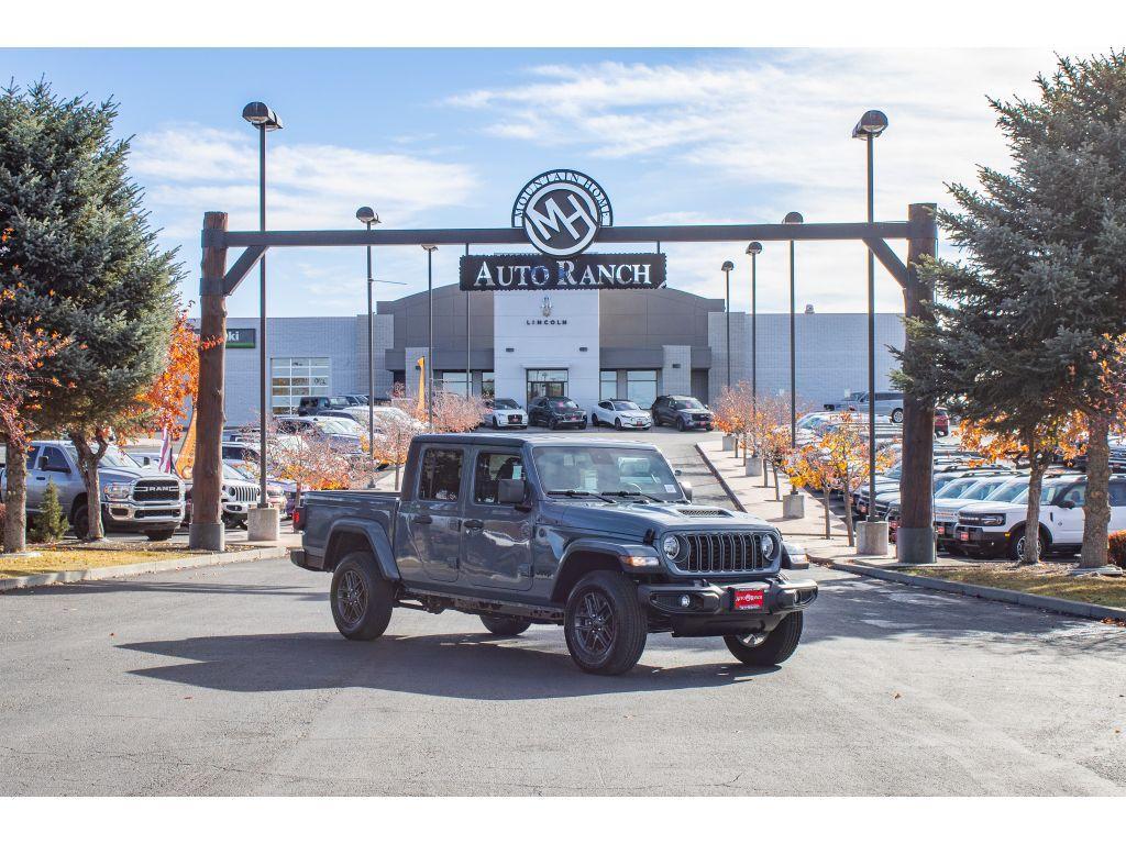 new 2025 Jeep Gladiator car, priced at $40,200