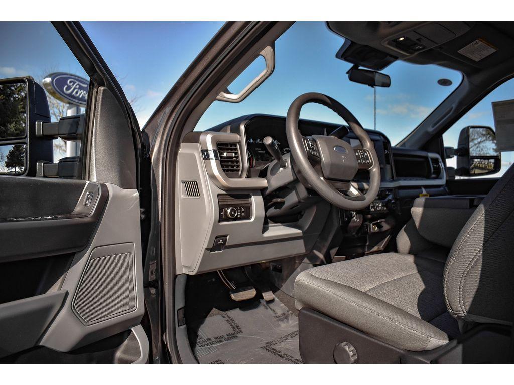 new 2025 Ford F-250 car, priced at $63,000