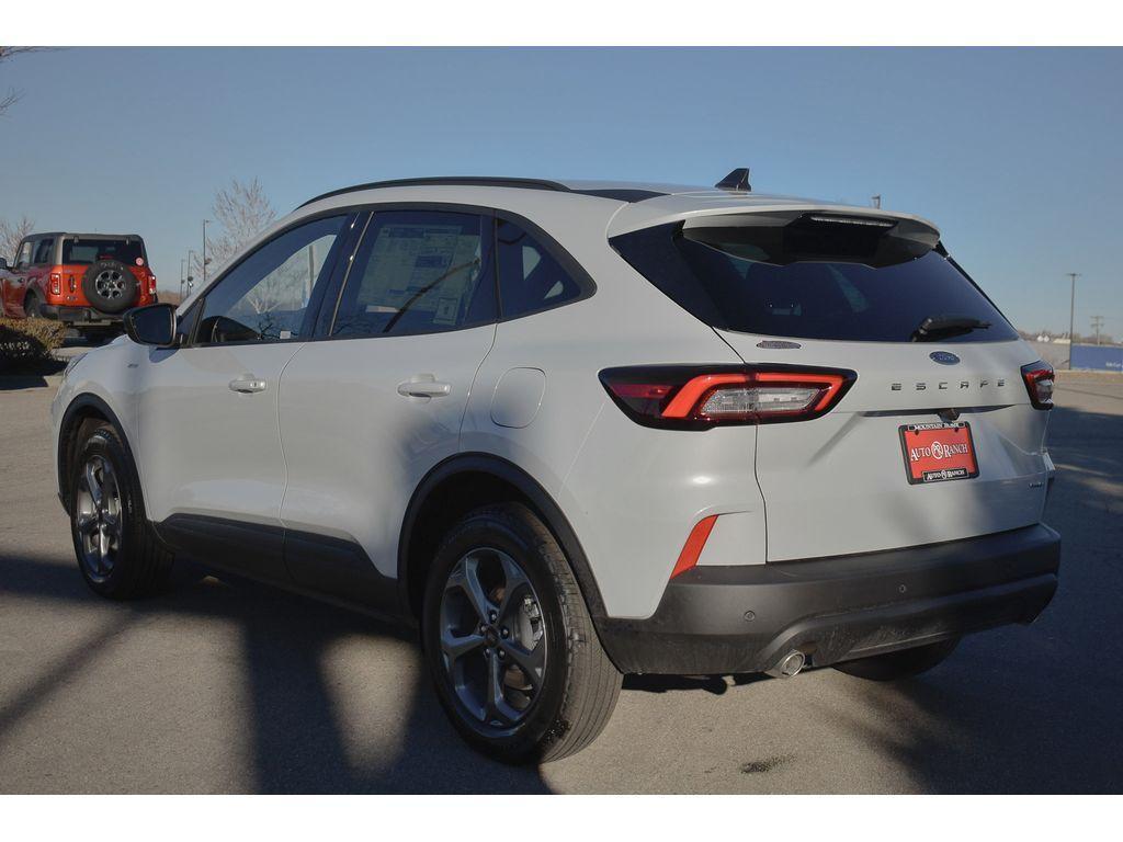 new 2025 Ford Escape car, priced at $31,500