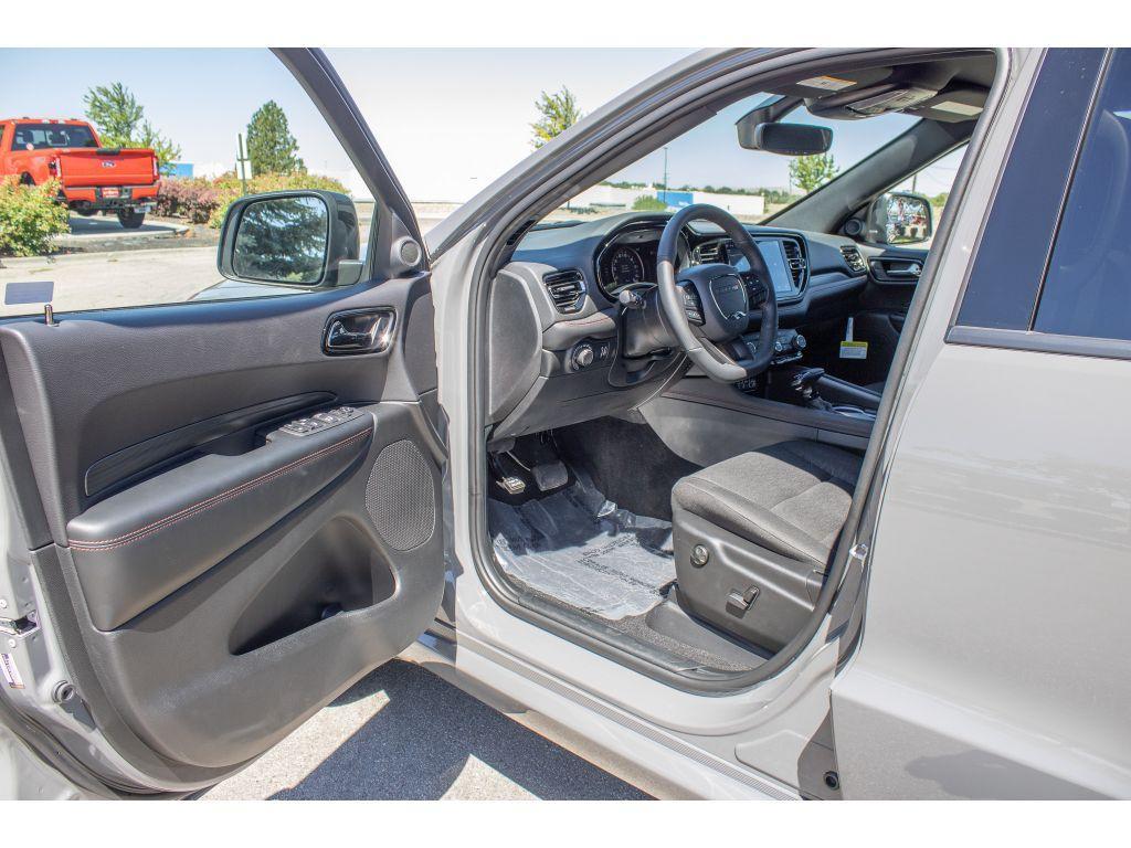 new 2025 Dodge Durango car, priced at $39,500