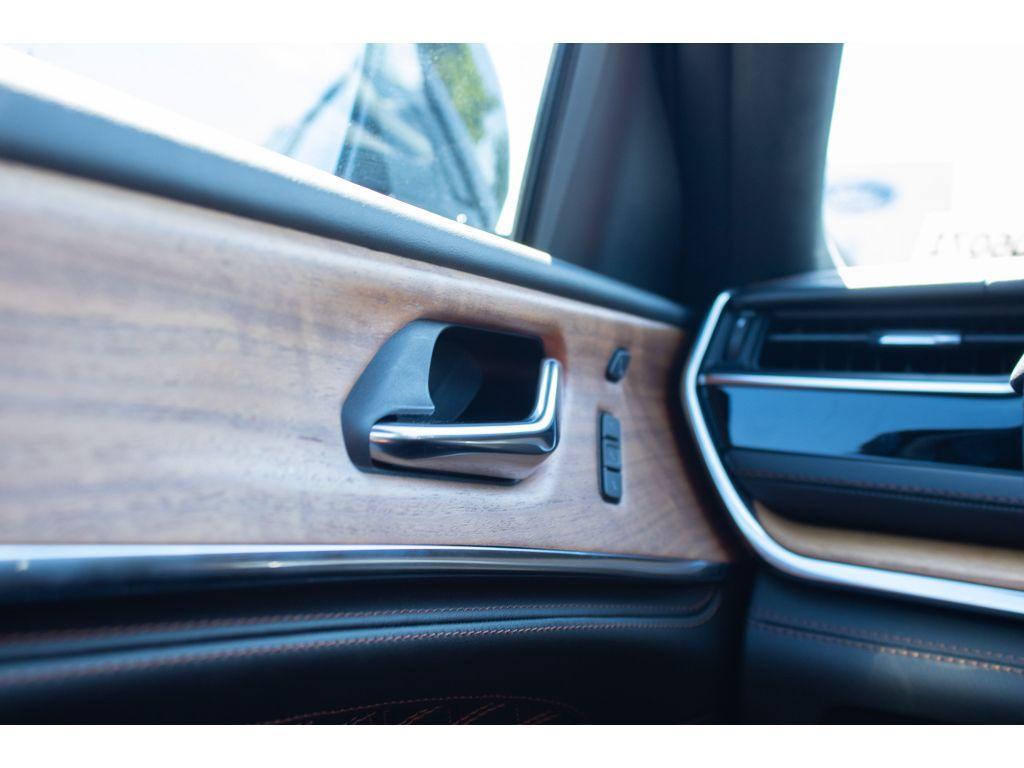 new 2025 Jeep Grand Cherokee L car, priced at $60,000