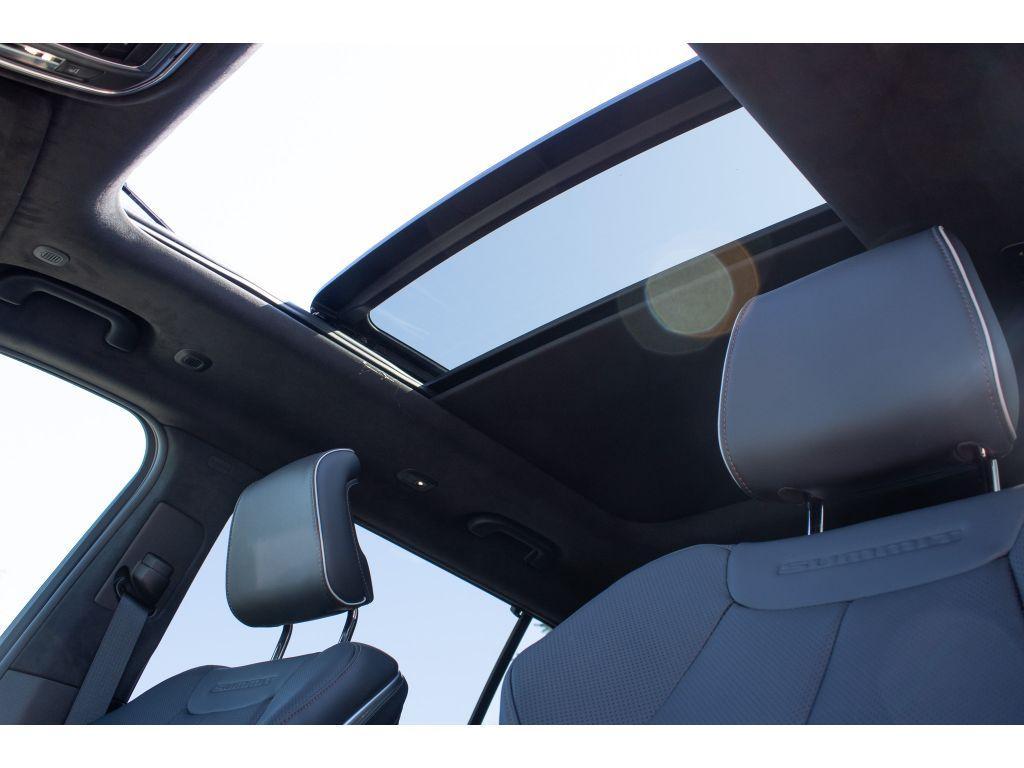 new 2025 Jeep Grand Cherokee L car, priced at $60,000