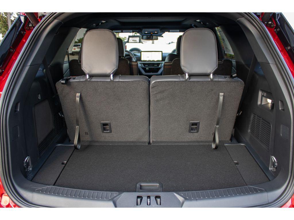 new 2025 Ford Explorer car, priced at $47,500