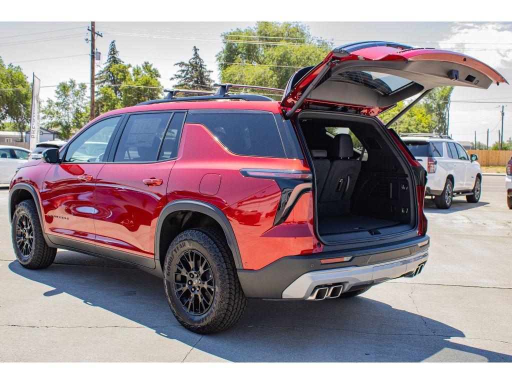 new 2025 Chevrolet Traverse car, priced at $54,000
