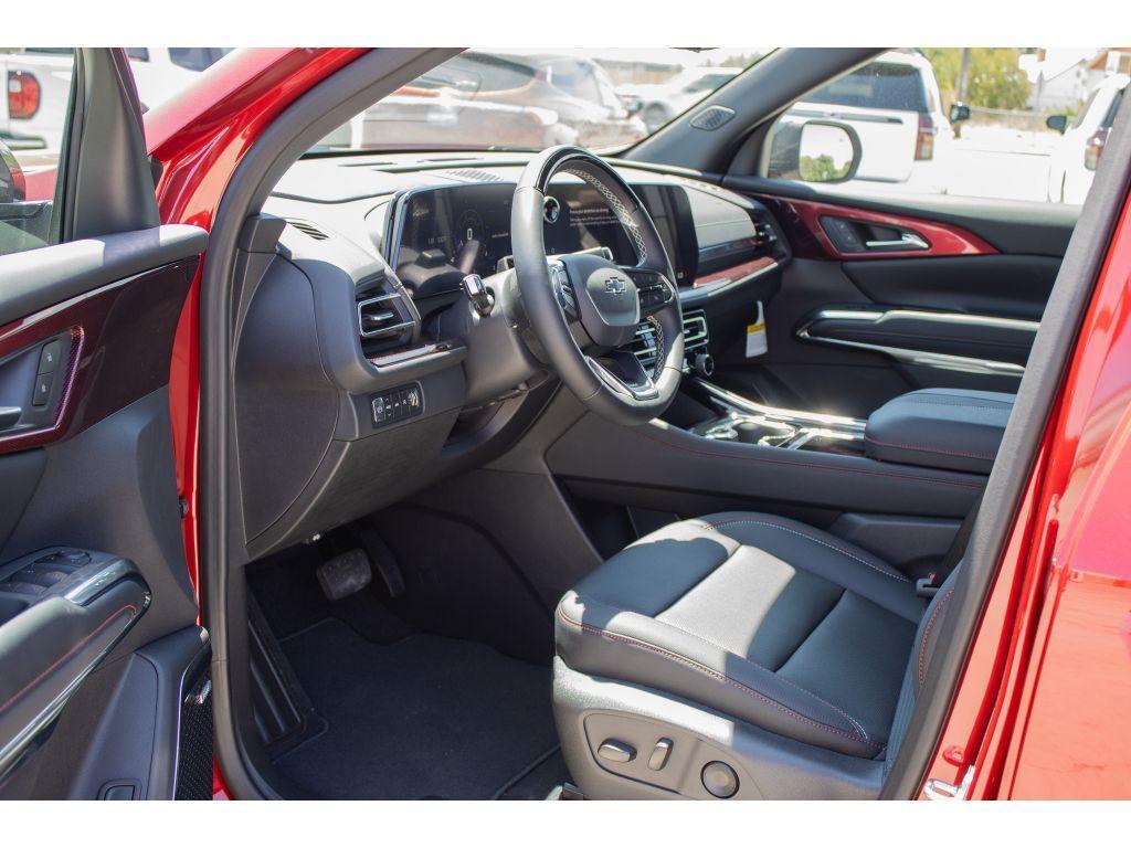 new 2025 Chevrolet Traverse car, priced at $54,000