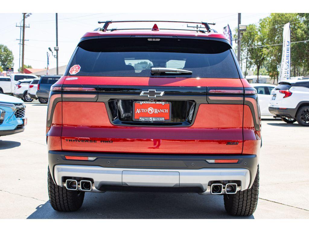 new 2025 Chevrolet Traverse car, priced at $54,000