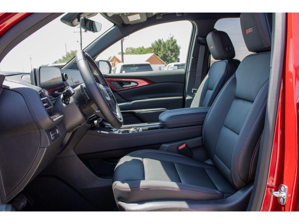 new 2025 Chevrolet Traverse car, priced at $54,000