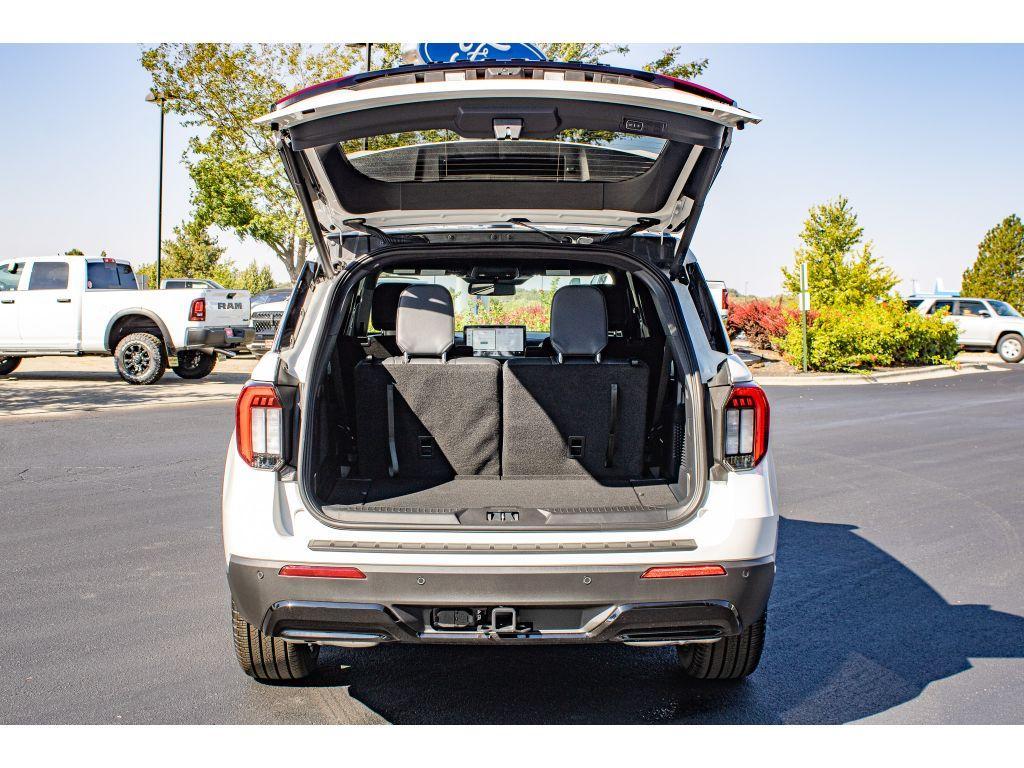 new 2025 Ford Explorer car, priced at $47,000