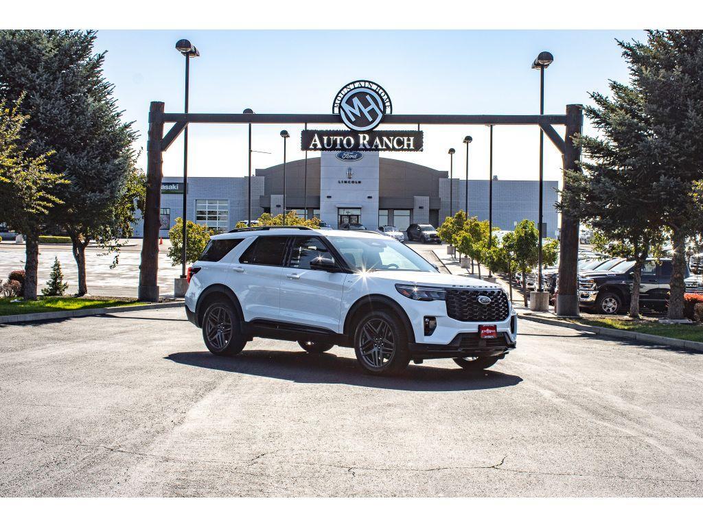 new 2025 Ford Explorer car, priced at $47,000