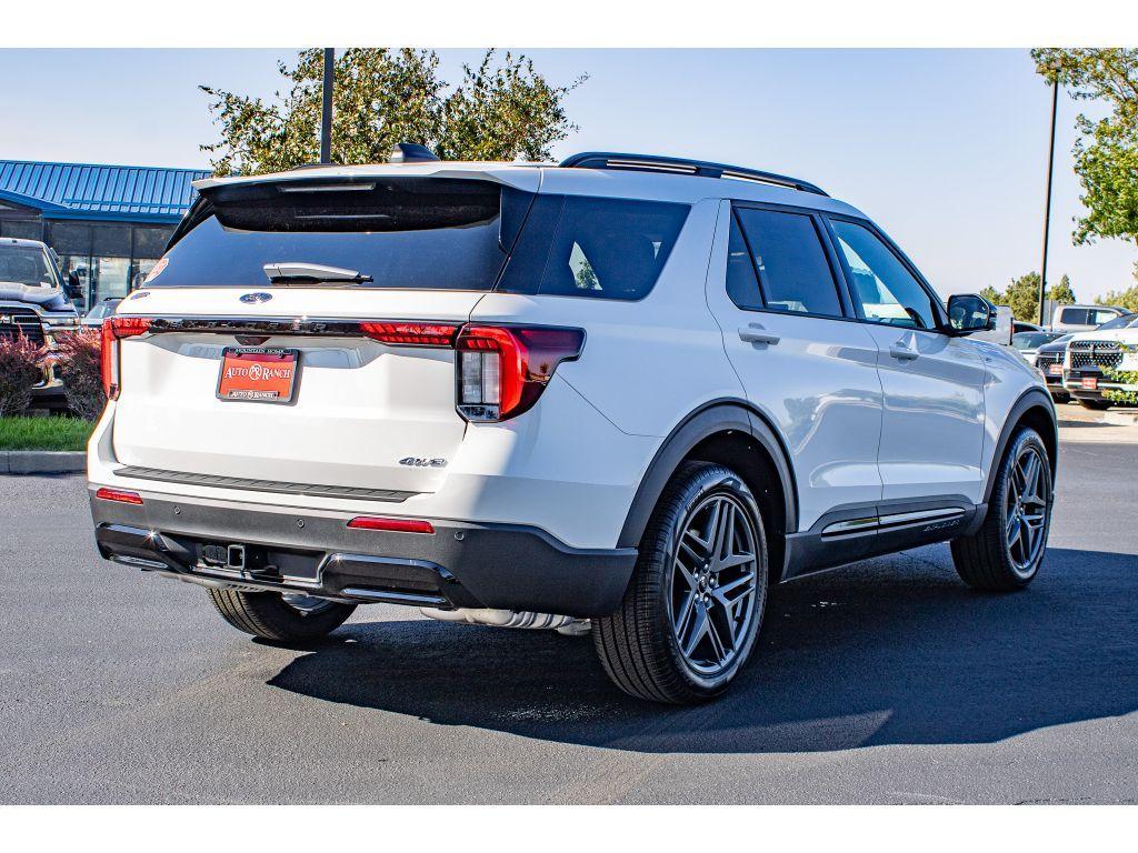 new 2025 Ford Explorer car, priced at $47,000