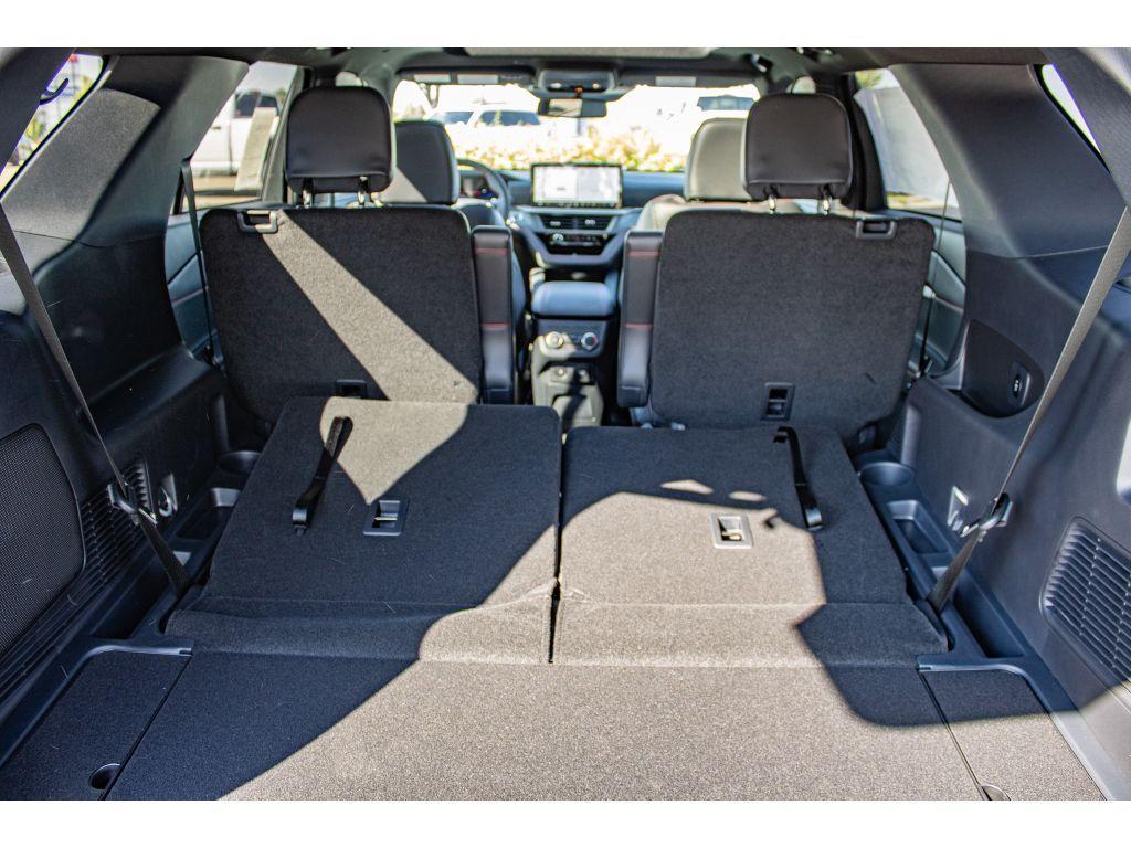 new 2025 Ford Explorer car, priced at $47,000