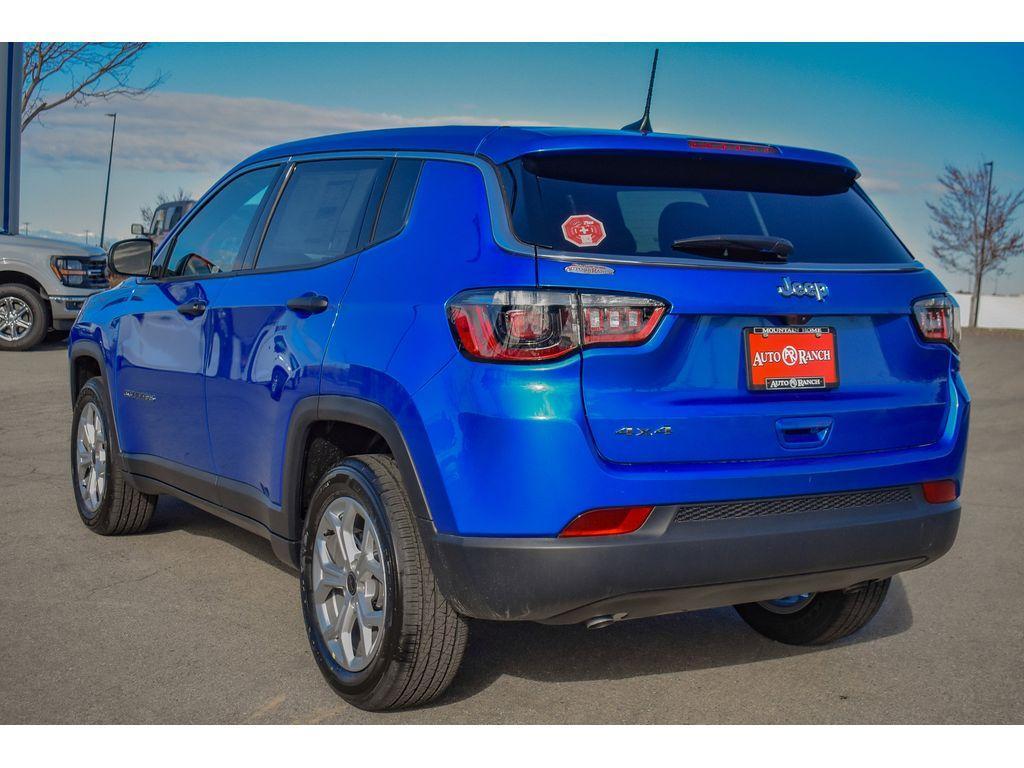 new 2025 Jeep Compass car, priced at $25,000