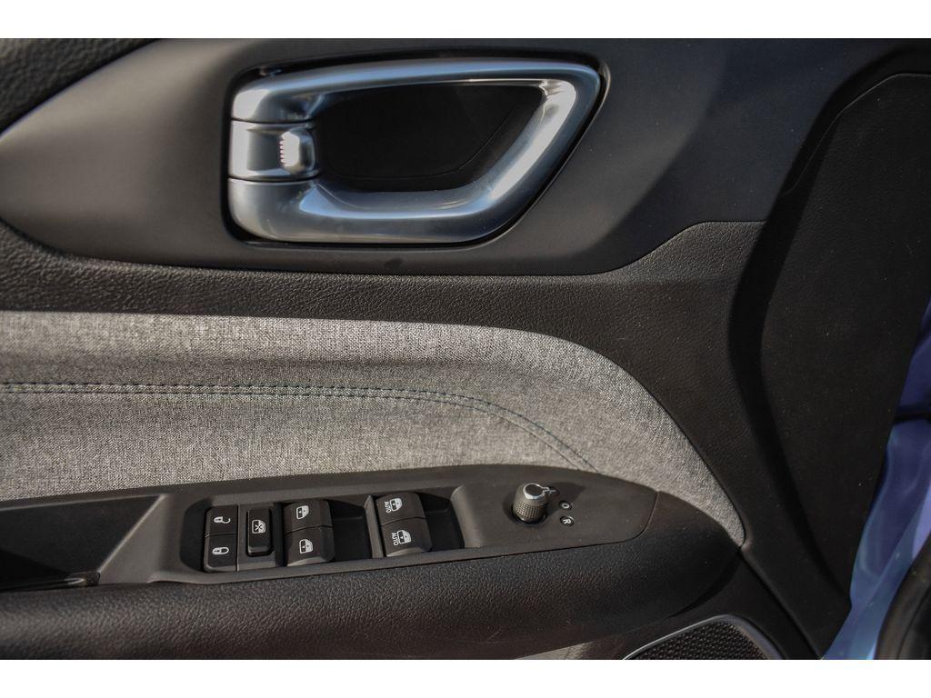 new 2025 Jeep Compass car, priced at $25,000