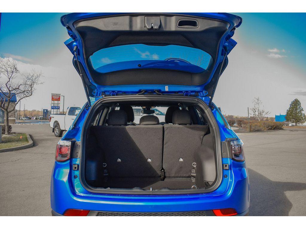 new 2025 Jeep Compass car, priced at $25,000