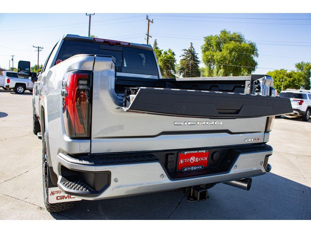 new 2025 GMC Sierra 2500 car, priced at $84,000