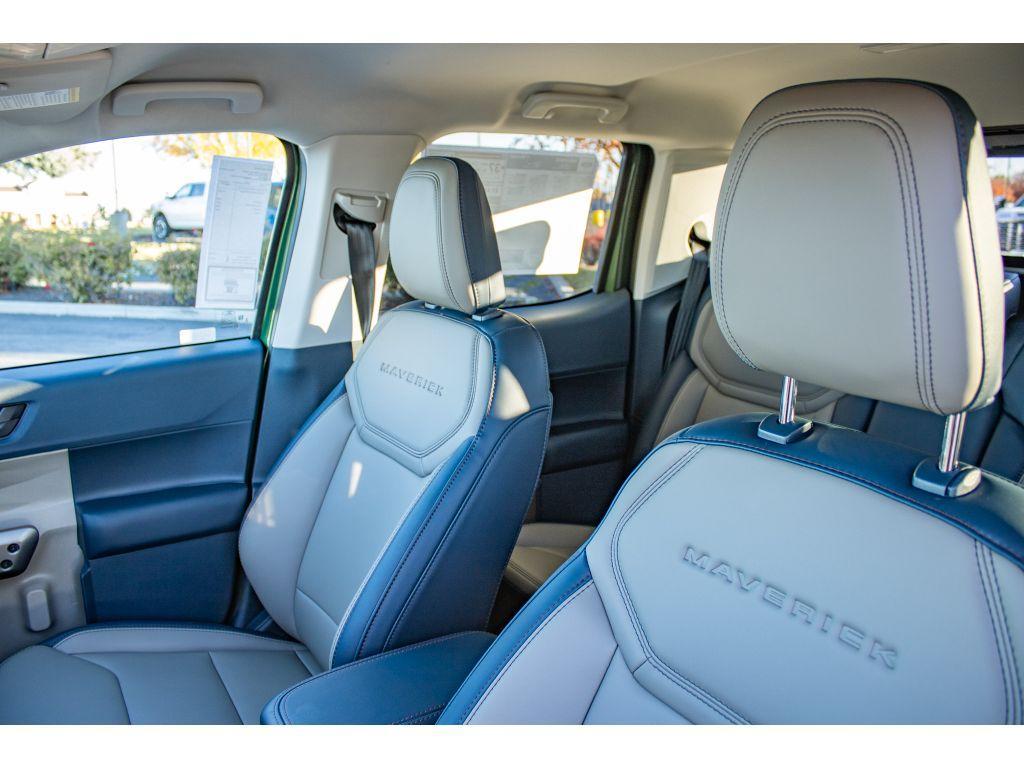 new 2025 Ford Maverick car, priced at $39,999