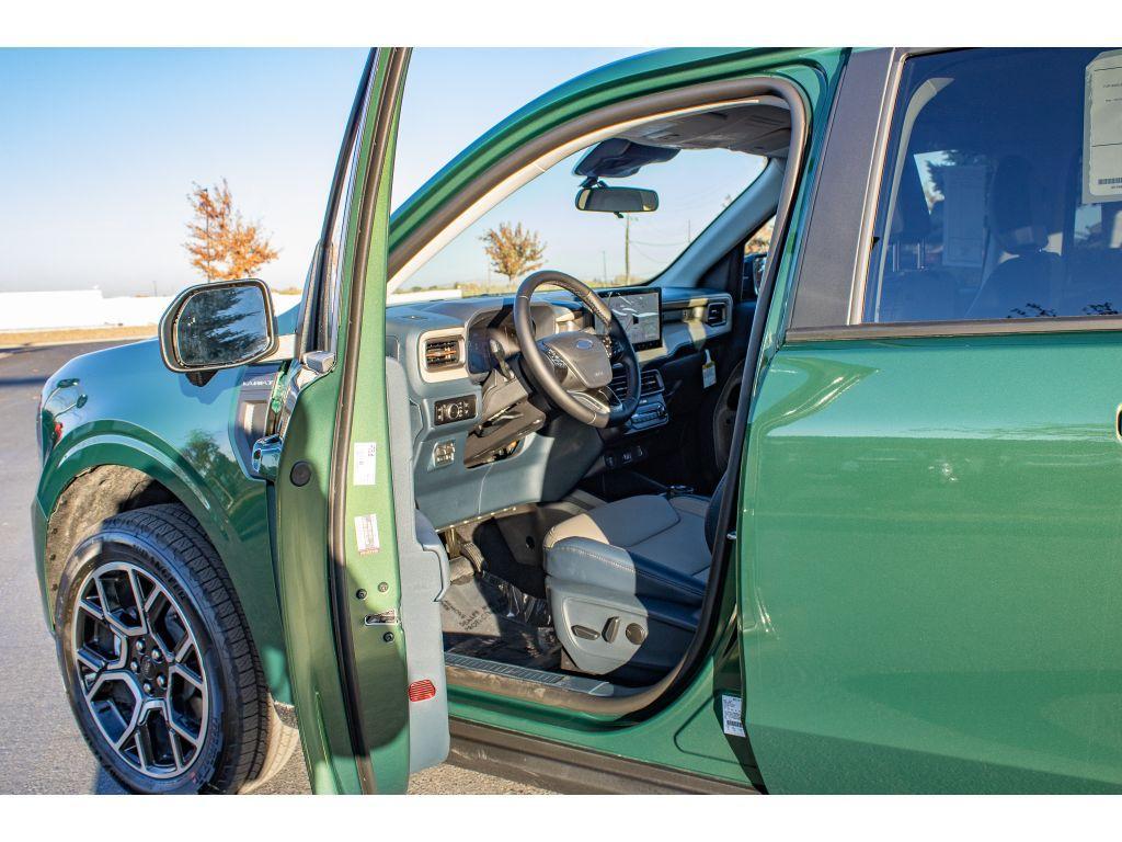 new 2025 Ford Maverick car, priced at $39,999
