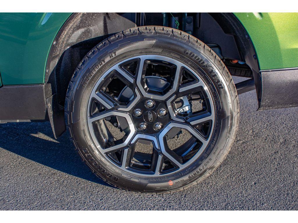 new 2025 Ford Maverick car, priced at $39,999