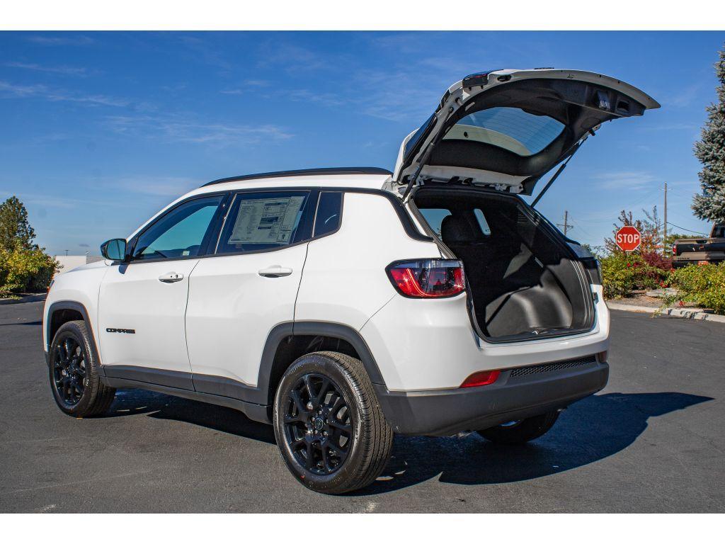 new 2026 Jeep Compass car, priced at $31,449