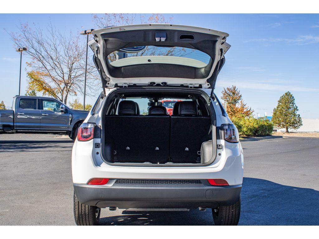 new 2026 Jeep Compass car, priced at $31,449