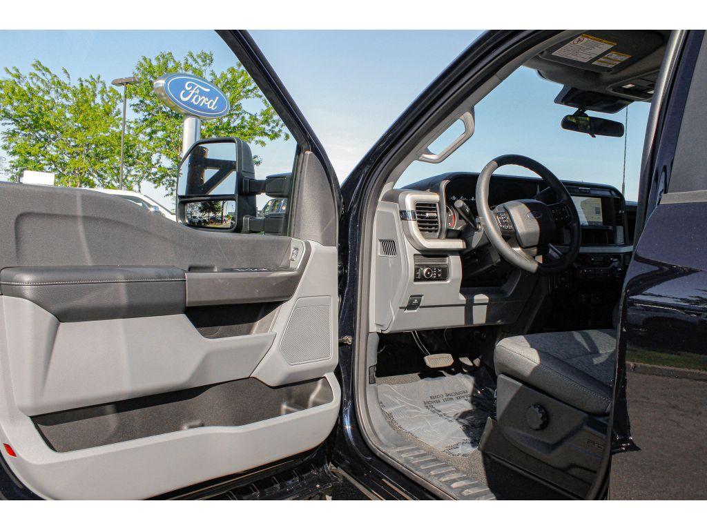 new 2025 Ford F-250 car, priced at $63,000