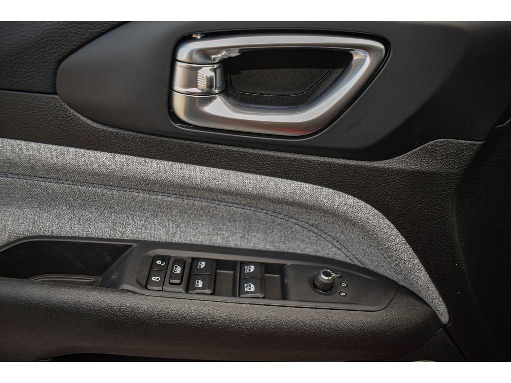 new 2025 Jeep Compass car, priced at $25,000