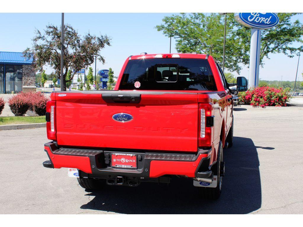 new 2025 Ford F-250 car, priced at $62,500