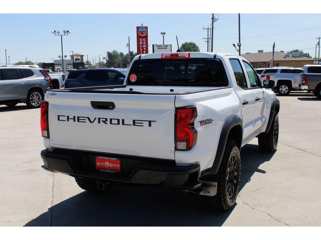 new 2025 Chevrolet Colorado car, priced at $43,000