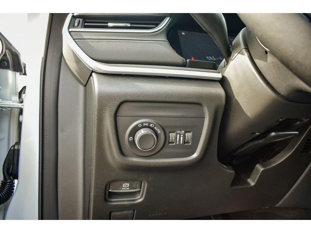 new 2025 Jeep Grand Cherokee L car, priced at $41,500