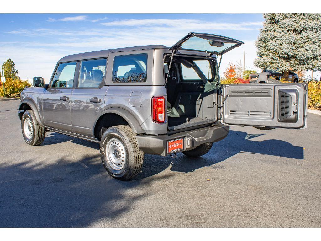 new 2025 Ford Bronco car, priced at $40,450