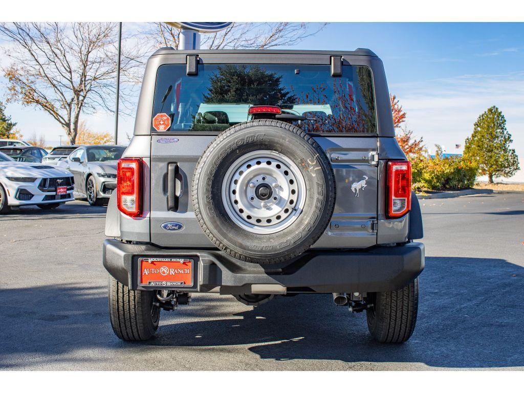 new 2025 Ford Bronco car, priced at $40,450