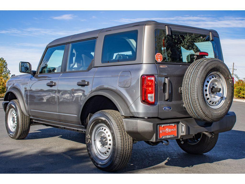 new 2025 Ford Bronco car, priced at $40,450