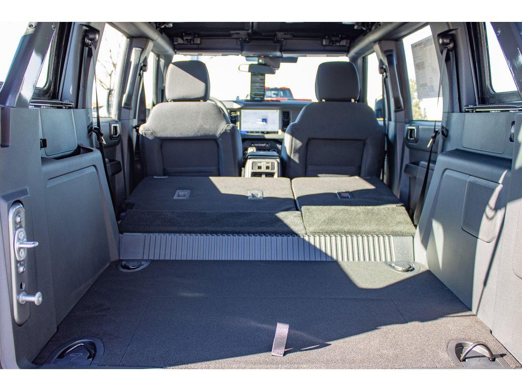 new 2025 Ford Bronco car, priced at $40,450