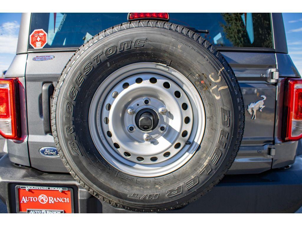 new 2025 Ford Bronco car, priced at $40,450