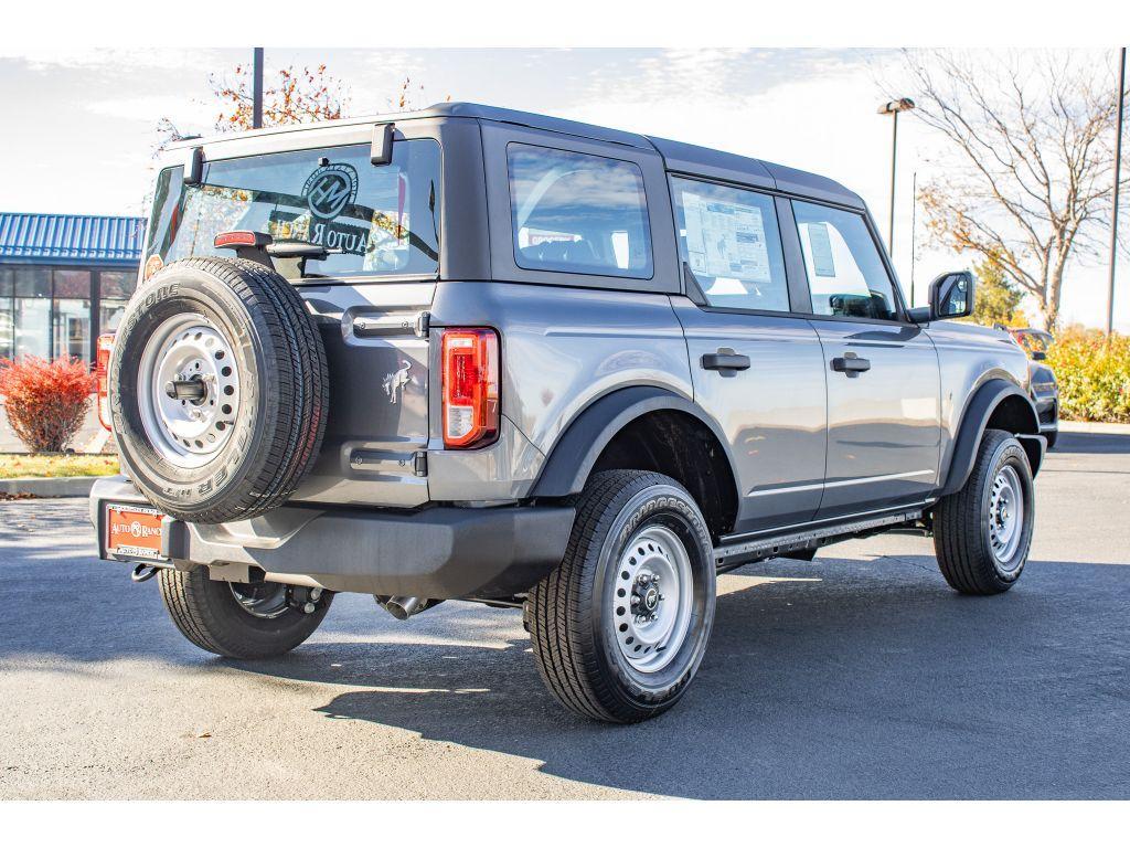 new 2025 Ford Bronco car, priced at $40,450