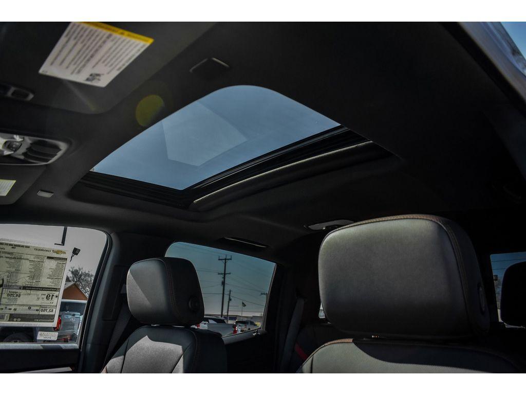 new 2025 Chevrolet Colorado car, priced at $46,000
