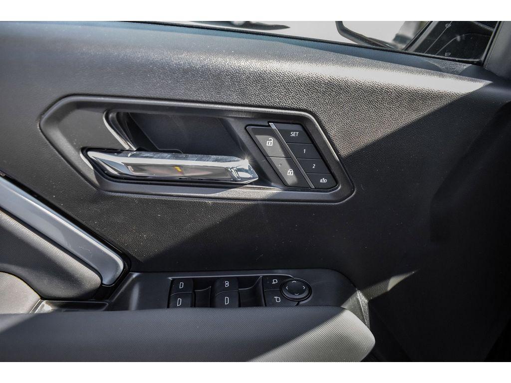 new 2025 Chevrolet Colorado car, priced at $46,000