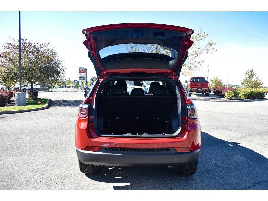 new 2025 Jeep Compass car, priced at $29,000