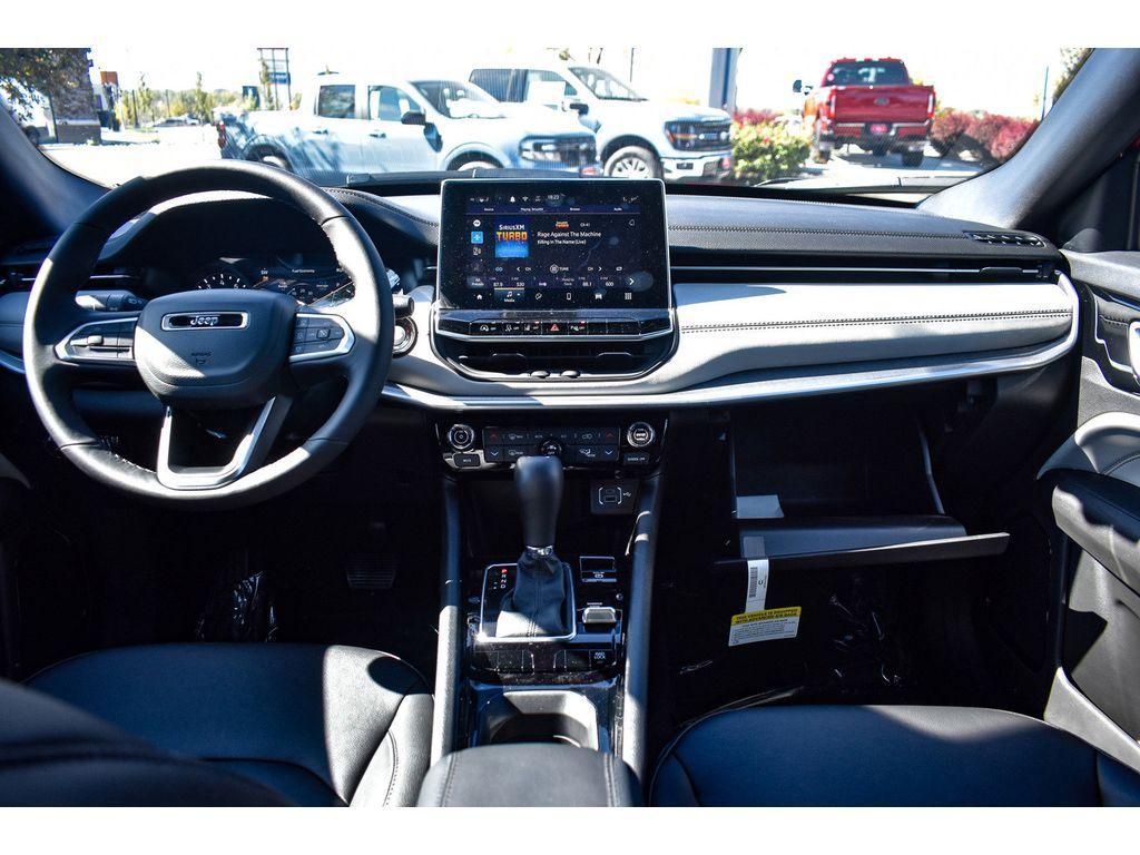 new 2025 Jeep Compass car, priced at $29,000
